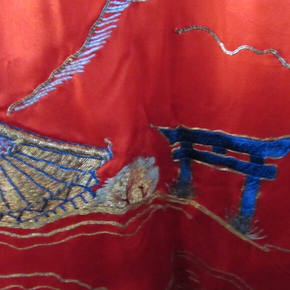 Exotic Kimono Style Robe Cherry Red Gold Blue Metallic Accents - Picture 13 of 16